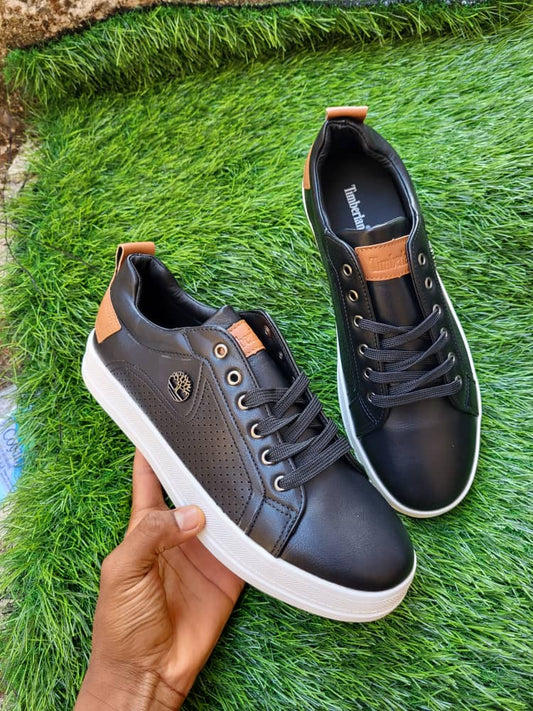 Chaussures Simples & Confortables – L’Essentiel au Quotidien