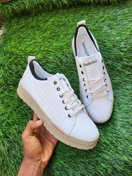 Chaussures Simples & Confortables – L’Essentiel au Quotidien