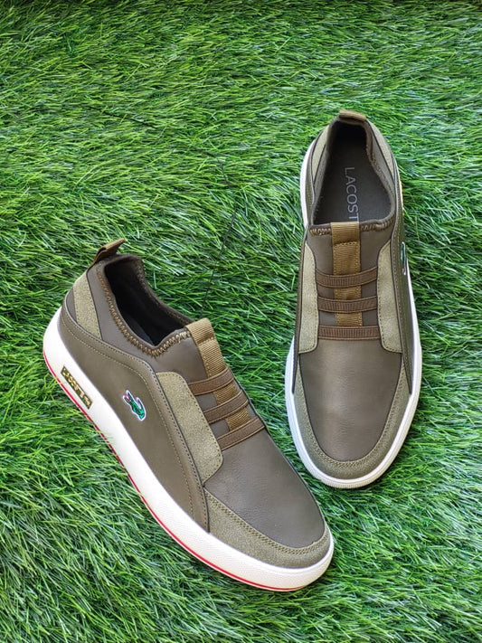 Chaussures Simples & Confortables – L’Essentiel au Quotidien