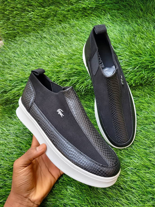 Chaussures Simples & Confortables – L’Essentiel au Quotidien